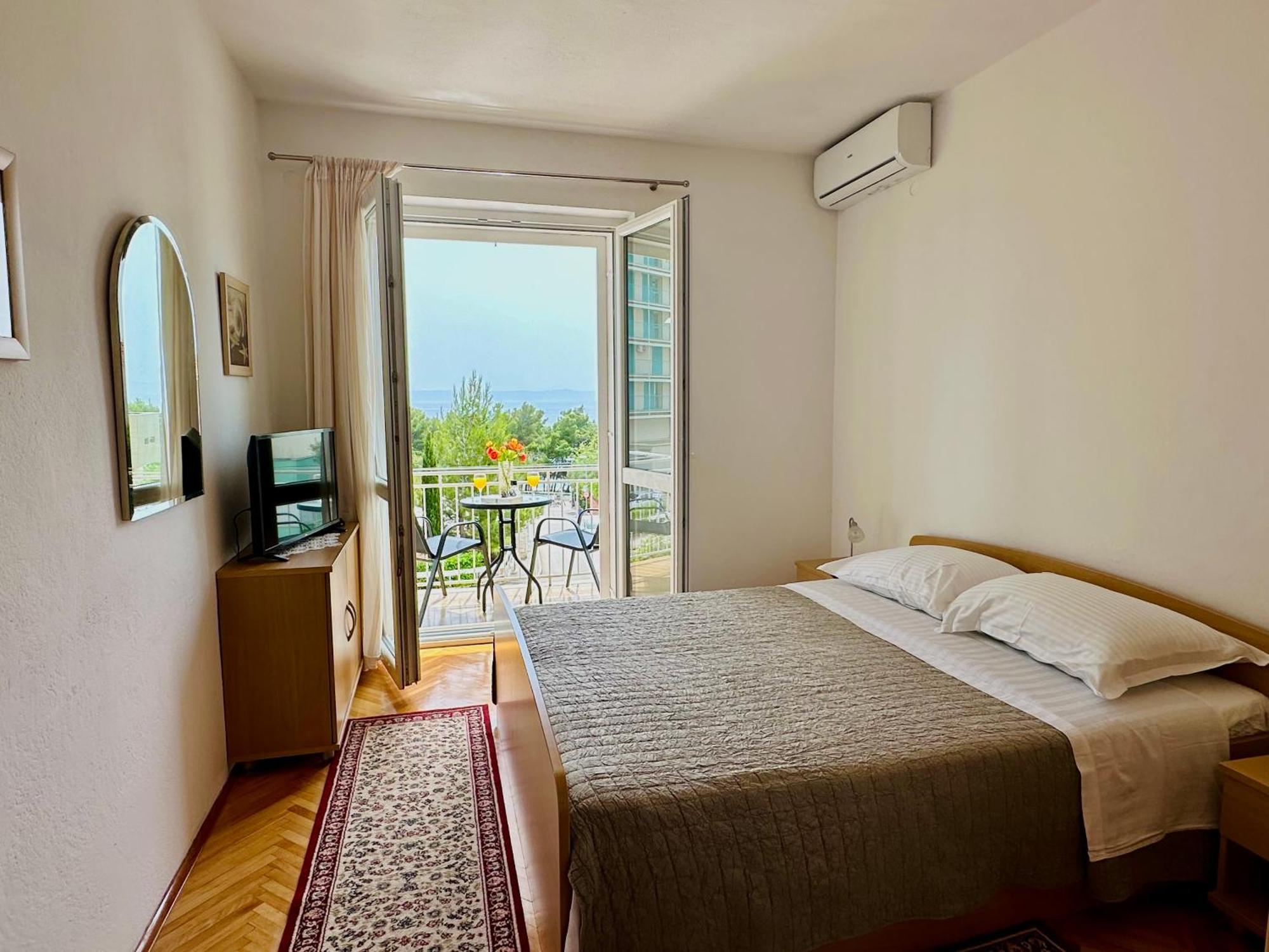 Spacious Family Apartment Near The Beach 마카르스카 외부 사진